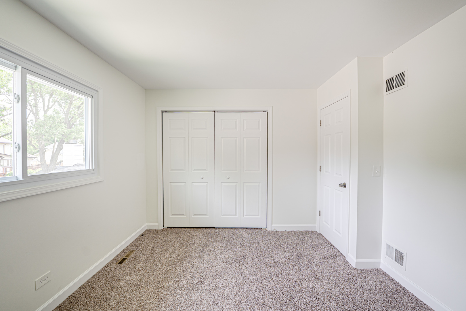 4433 Normandy Drive, Lisle, IL 60532