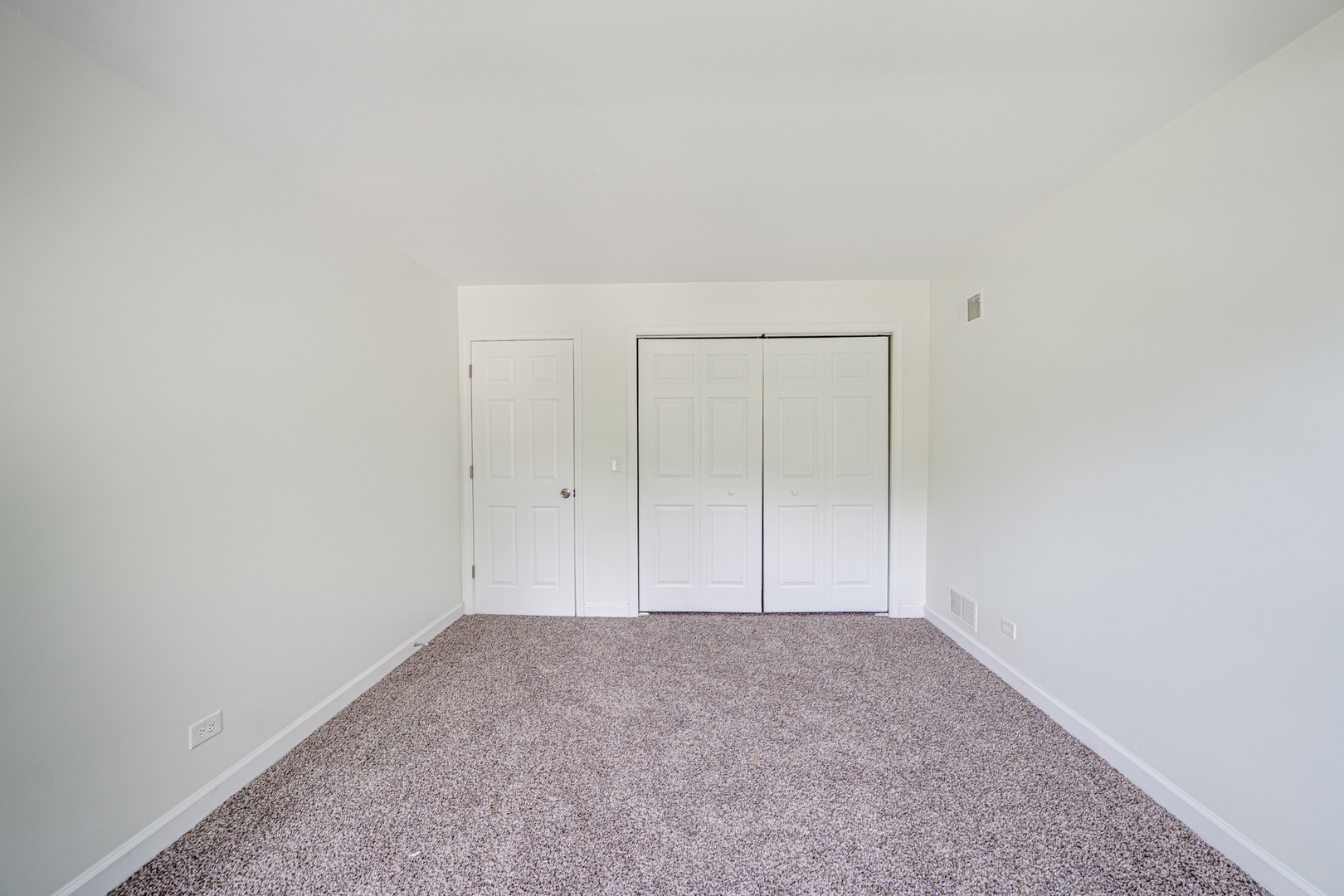 4433 Normandy Drive, Lisle, IL 60532