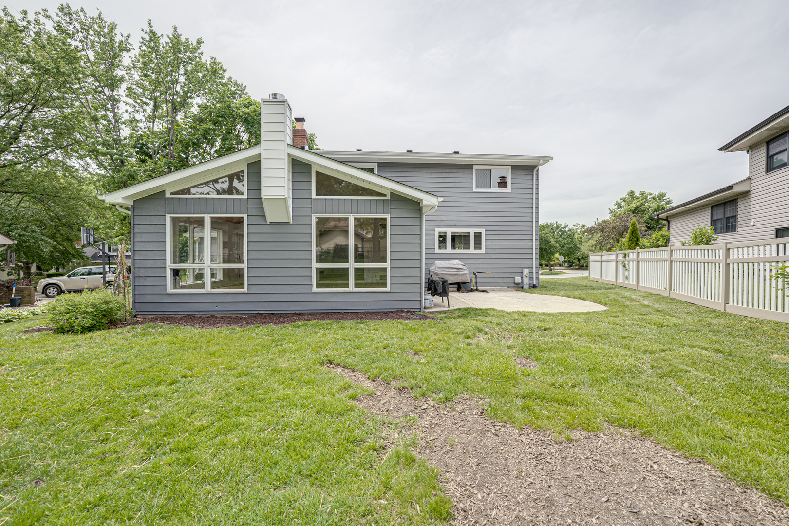 4433 Normandy Drive, Lisle, IL 60532