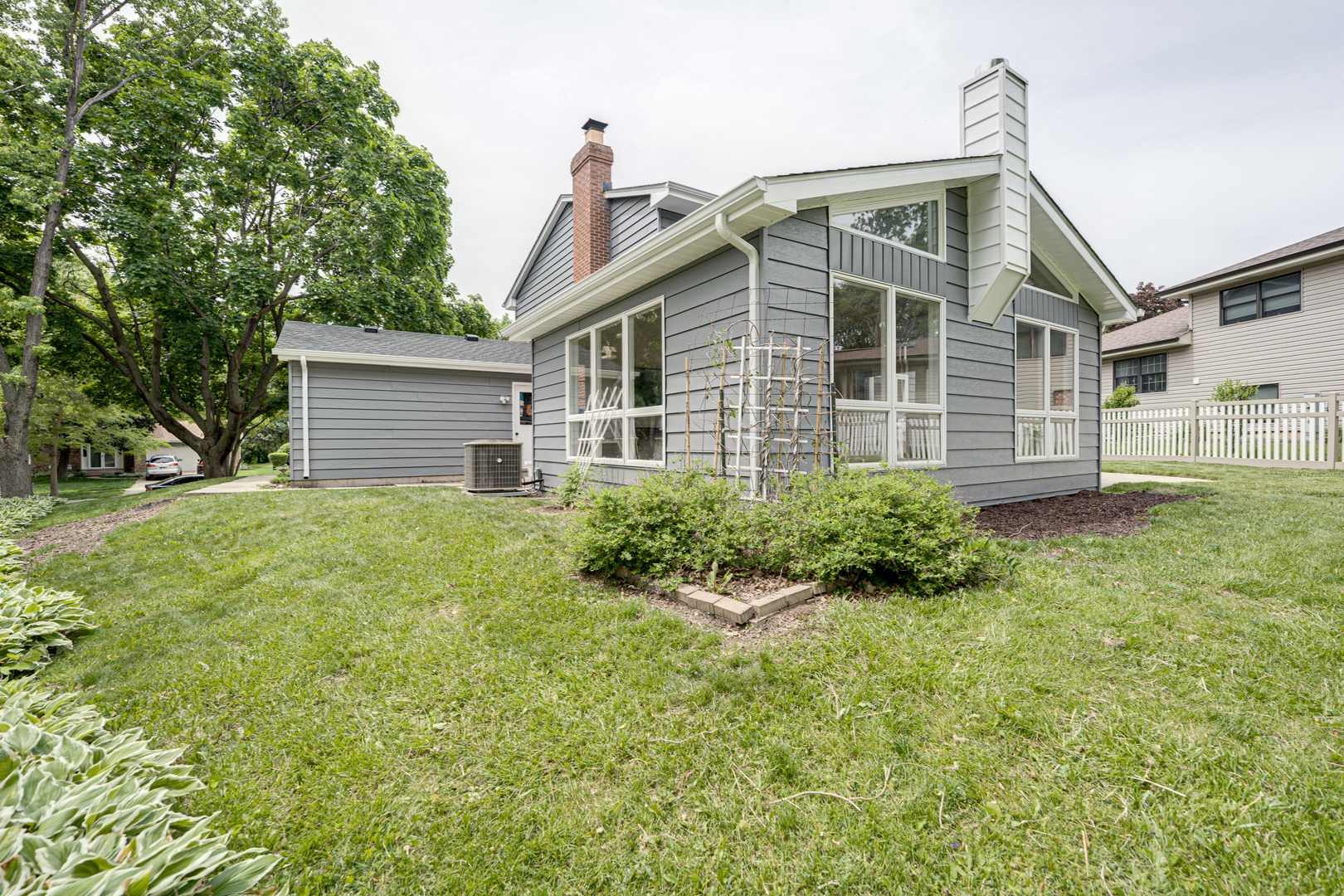 4433 Normandy Drive, Lisle, IL 60532