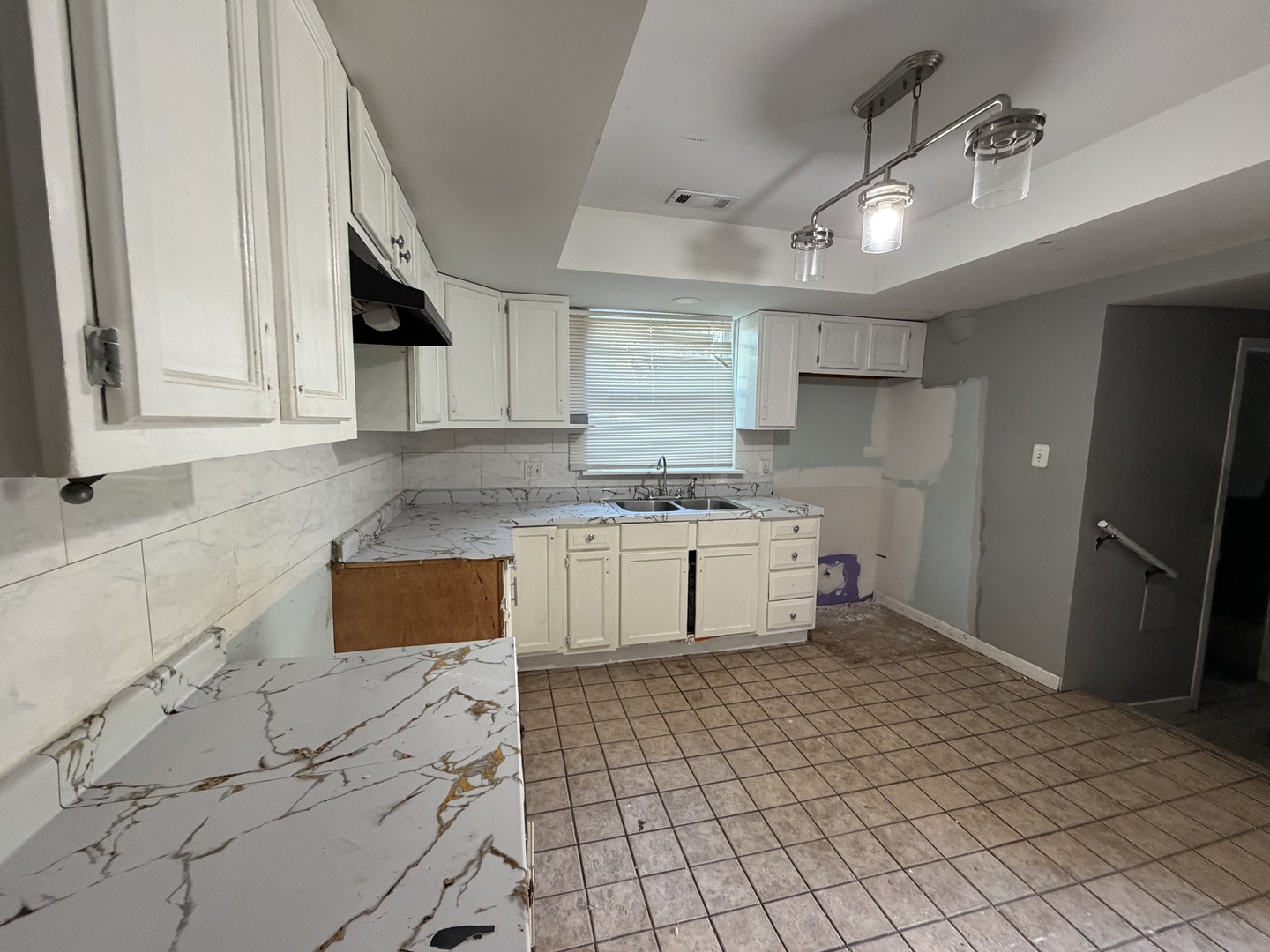 3335 W 163rd Street, Markham, IL 60428