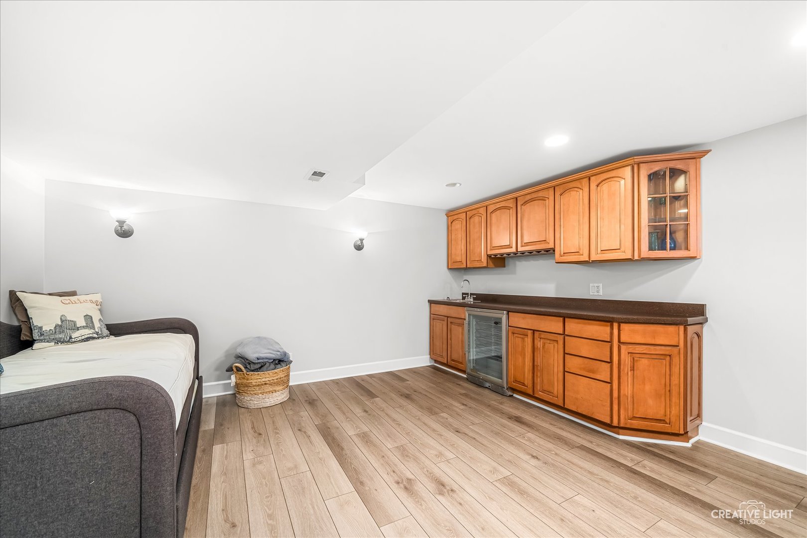 466 Stagecoach Run, Glen Ellyn, IL 60137