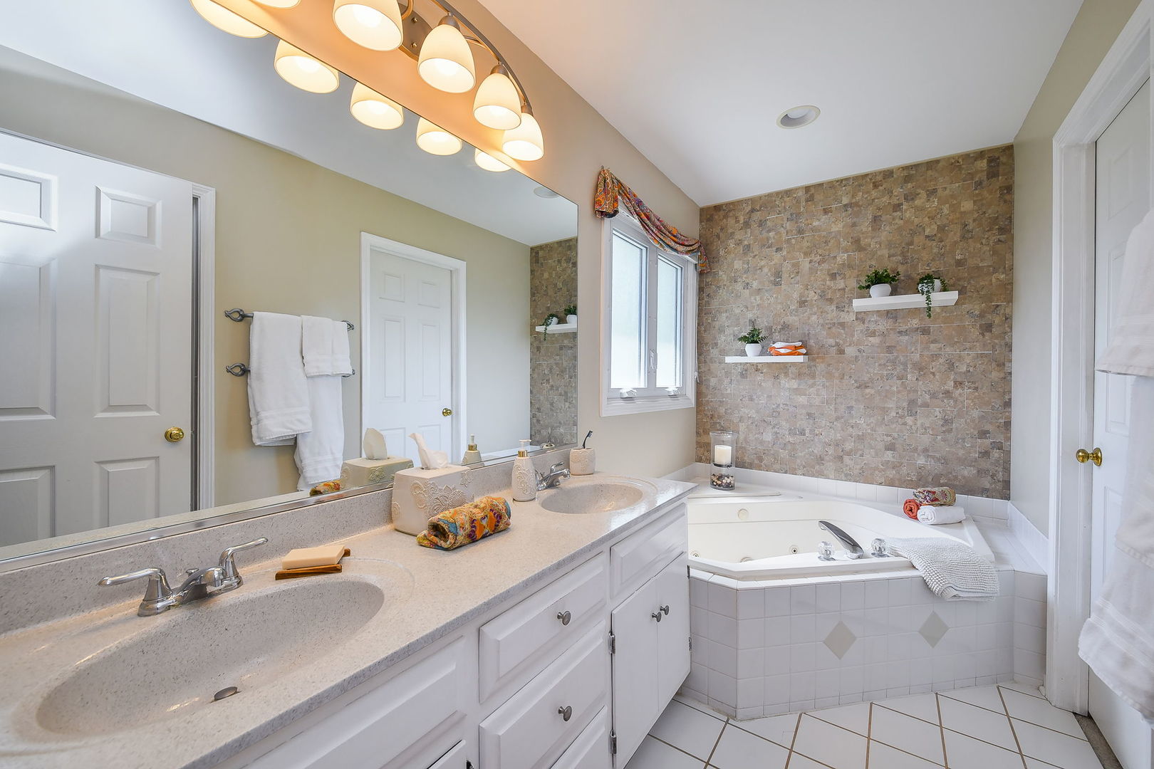 496 Waubonsee Circle, Oswego, IL 60543