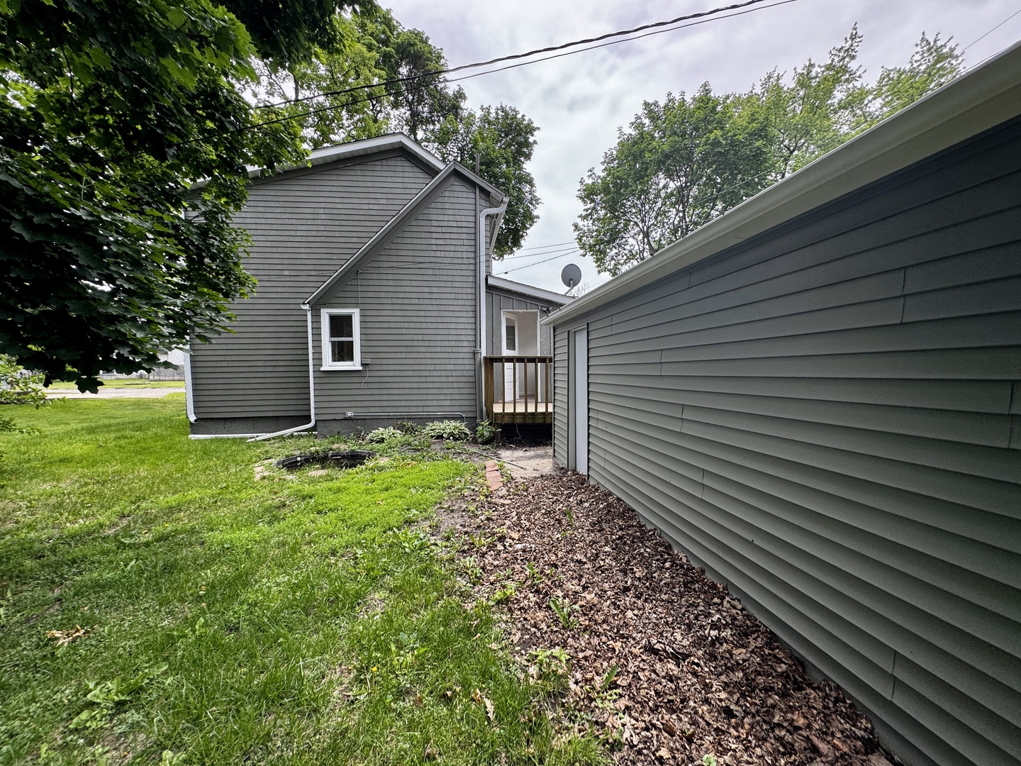 404 4th Street, Mendota, IL 61342
