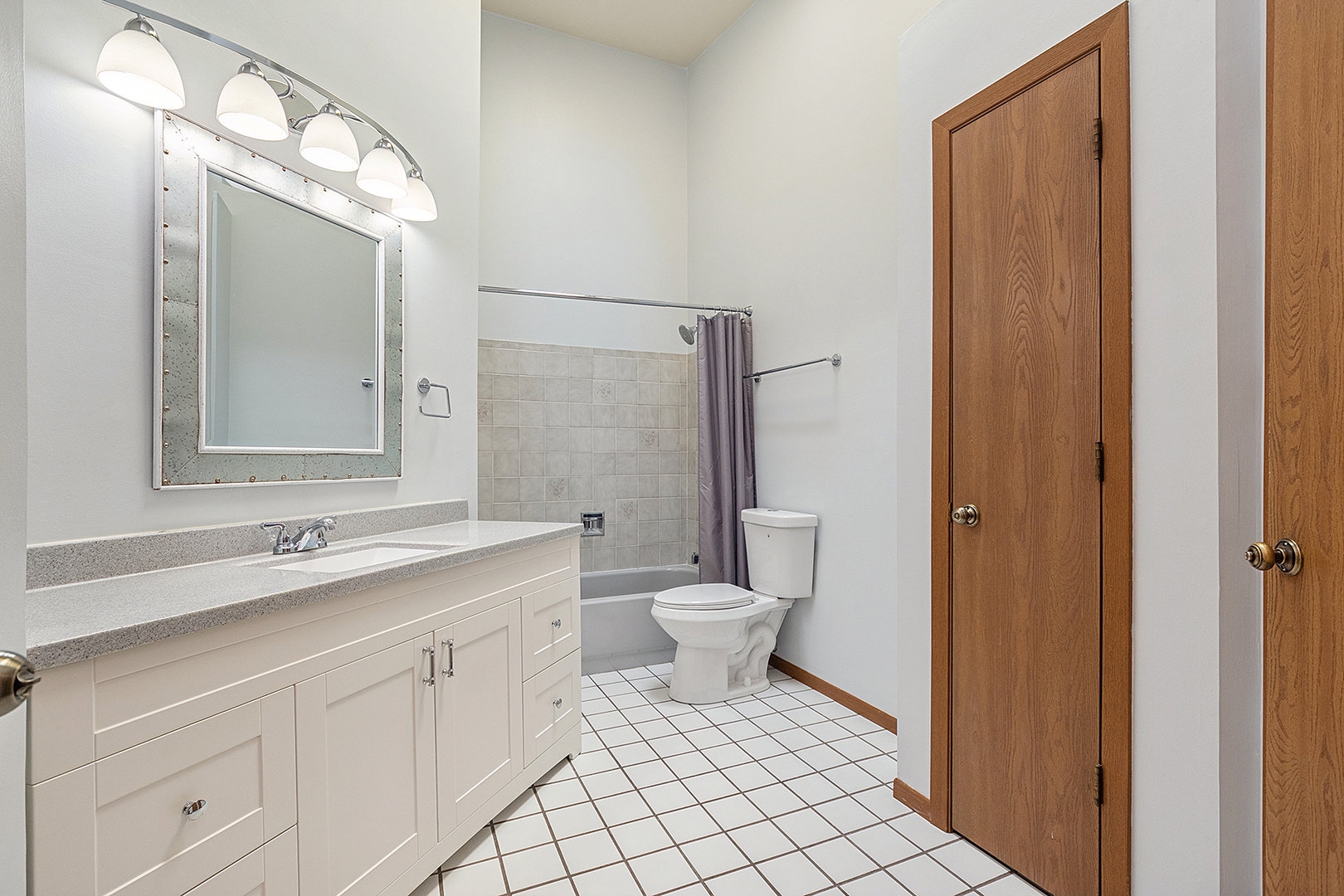 19911 W EDINBURGH Lane, Frankfort, IL 60423