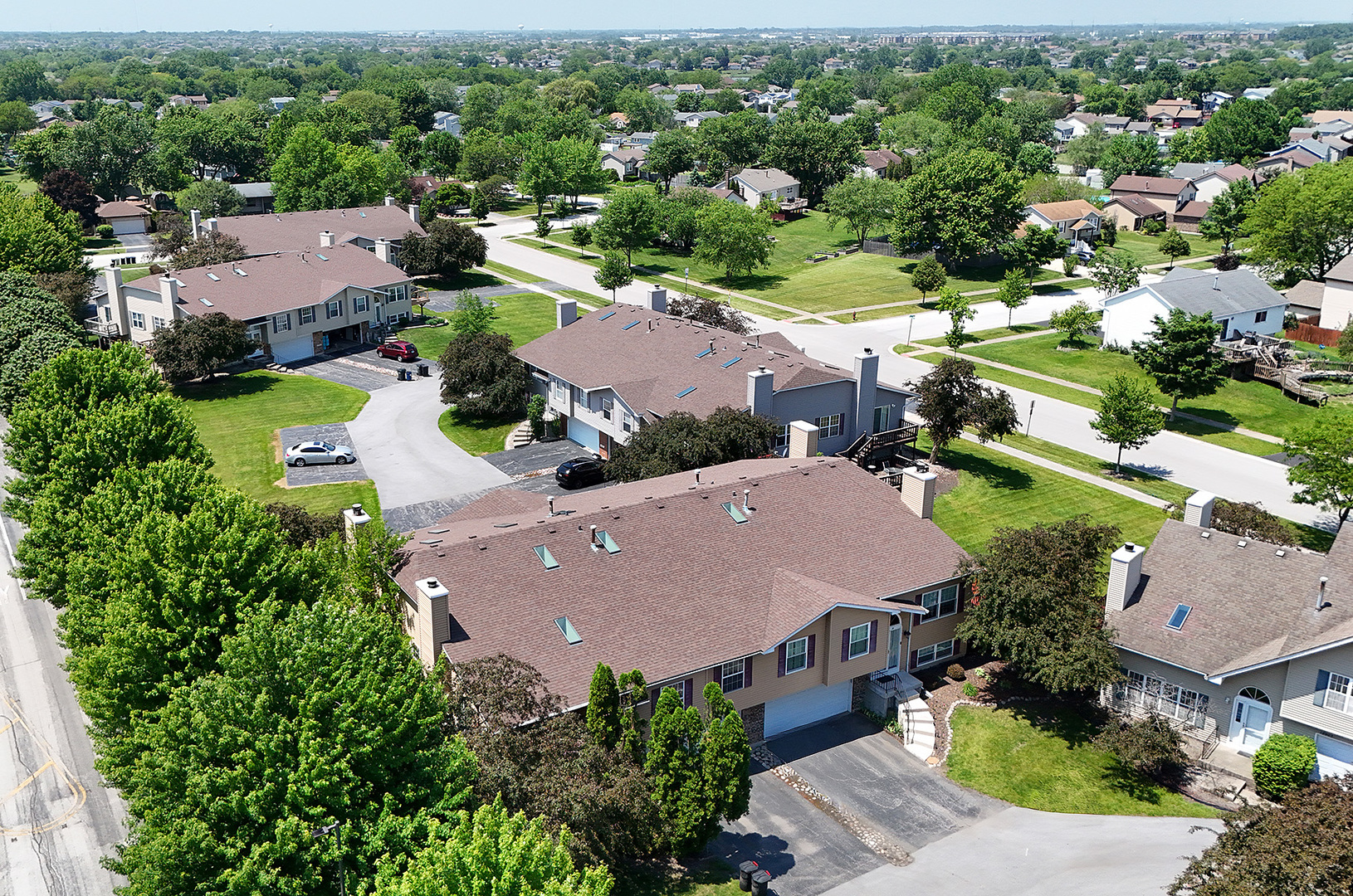 19911 W EDINBURGH Lane, Frankfort, IL 60423