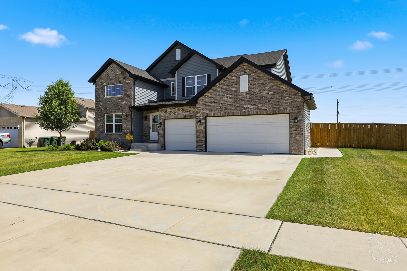 27329 W Deer Hollow Lane, Channahon, IL 60410