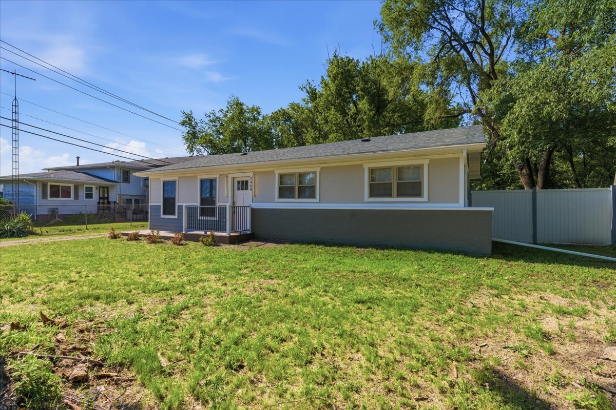 7468 E Parr Street, Sun River Terrace, IL 60964