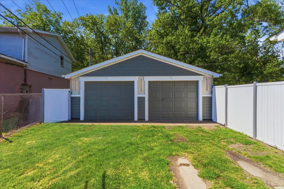 7468 E Parr Street, Sun River Terrace, IL 60964