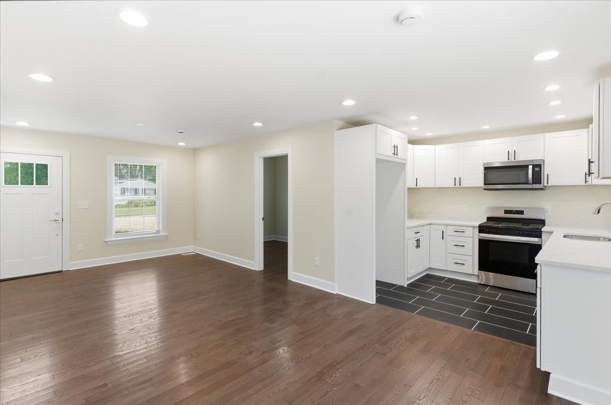 7468 E Parr Street, Sun River Terrace, IL 60964