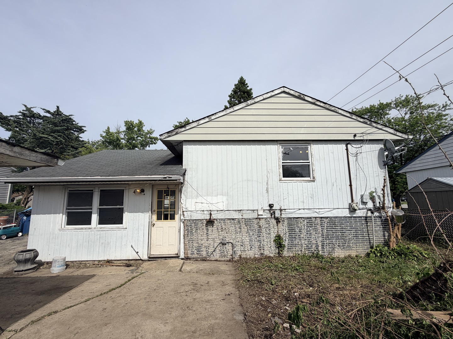 22250 Brookwood Drive, Sauk Village, IL 60411