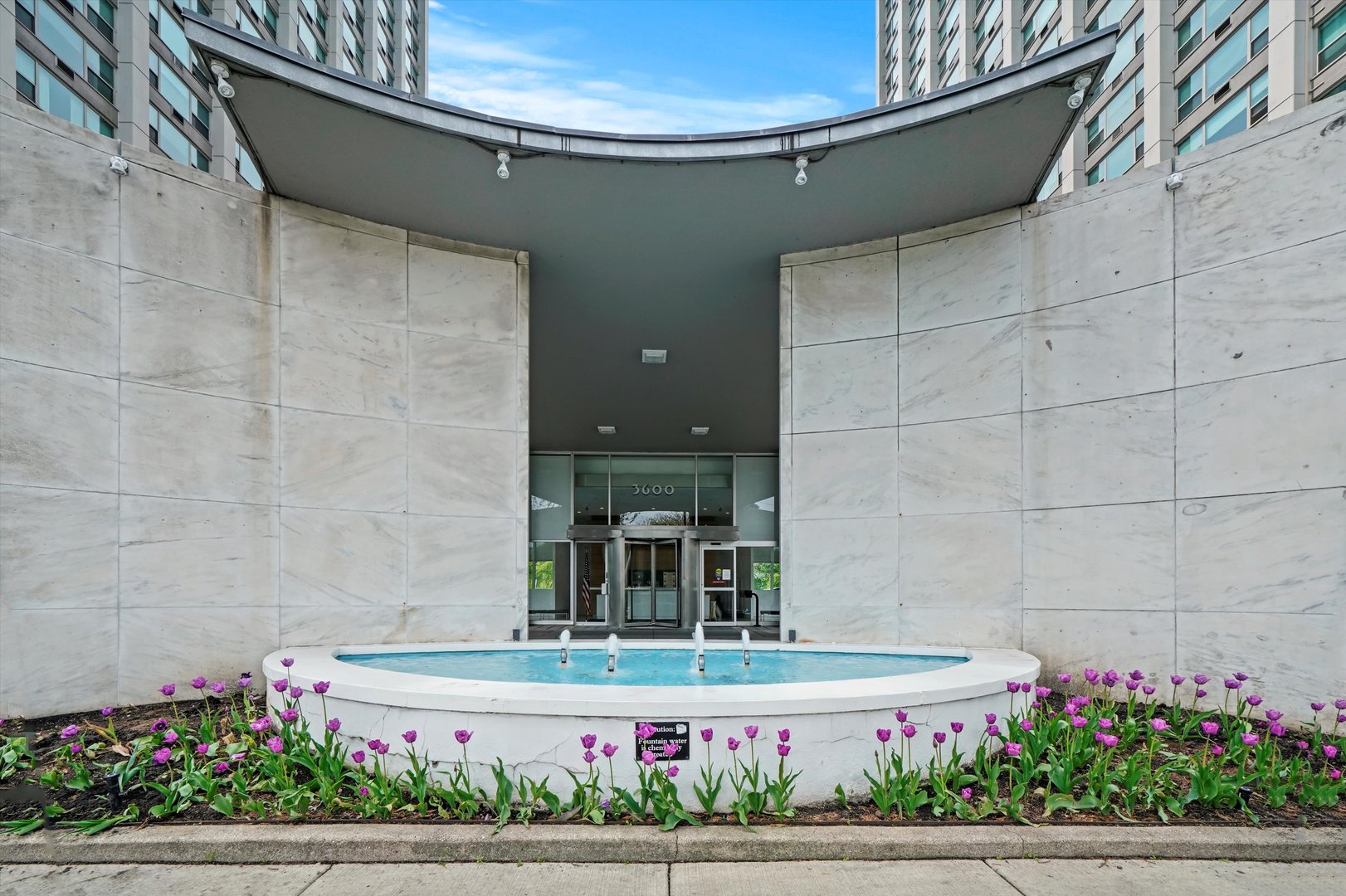 3600 N Lake Shore Drive #1816, Chicago, IL 60613
