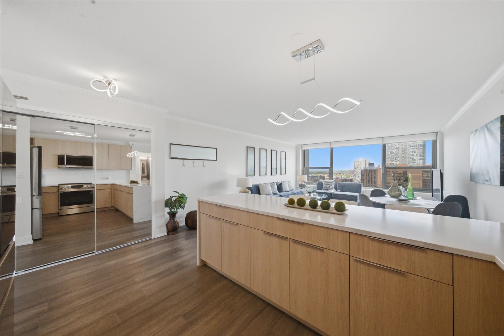 3600 N Lake Shore Drive #1814, Chicago, IL 60613