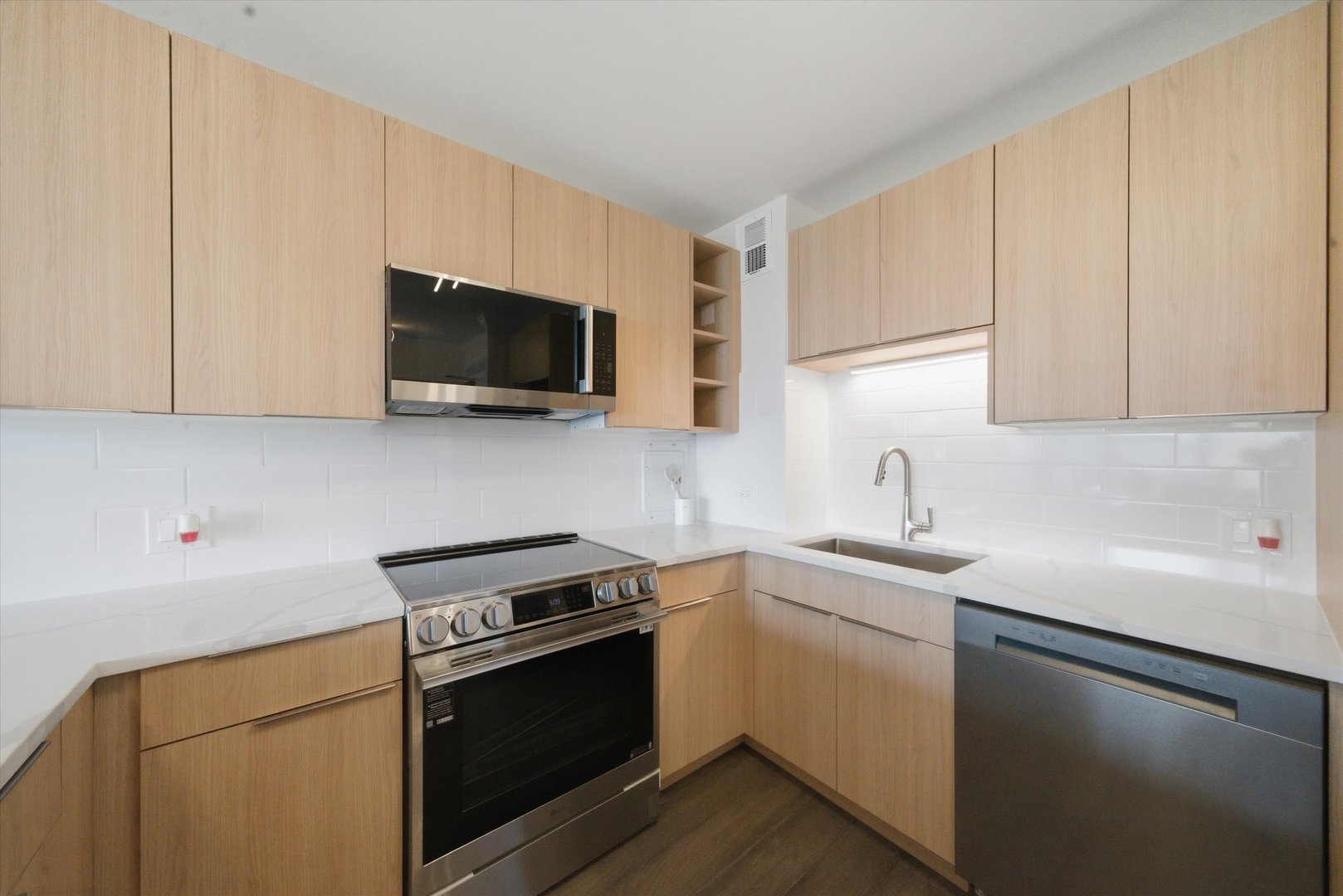 3600 N Lake Shore Drive #1814, Chicago, IL 60613