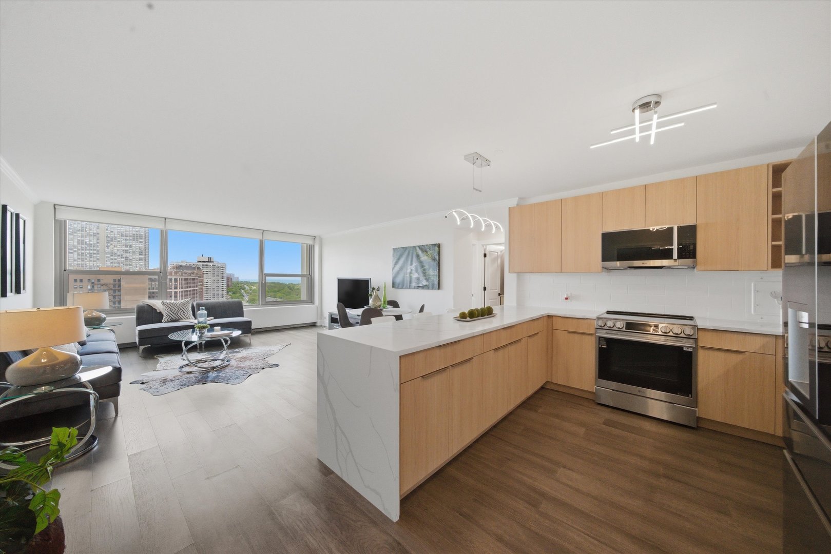 3600 N Lake Shore Drive #1814, Chicago, IL 60613