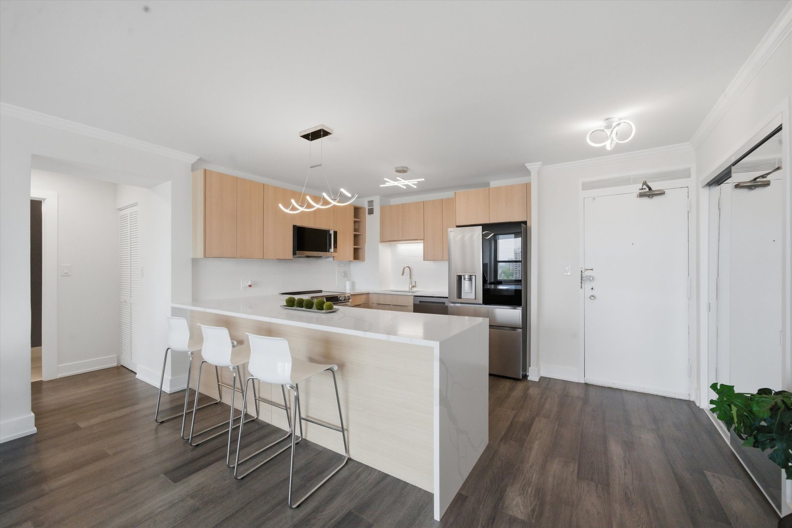 3600 N Lake Shore Drive #1814, Chicago, IL 60613