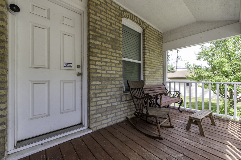 2607 Gideon Avenue, Zion, IL 60099