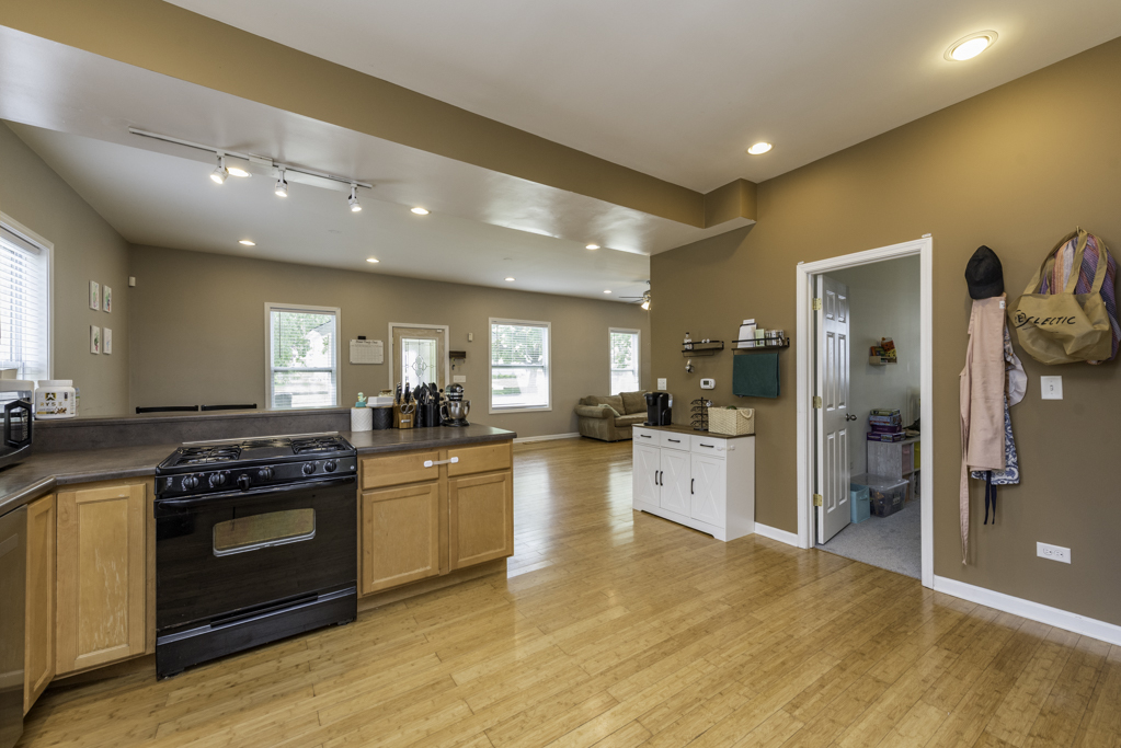 2607 Gideon Avenue, Zion, IL 60099