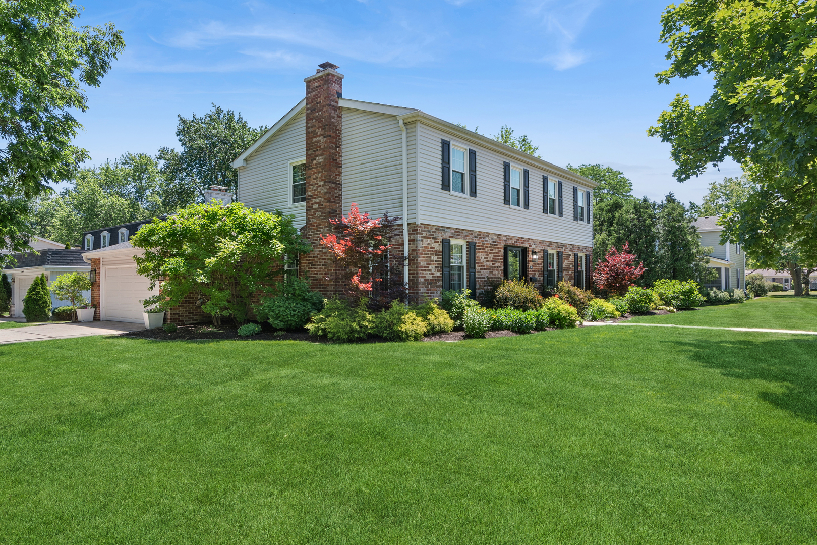 307 S Ellyn Avenue, Glen Ellyn, IL 60137