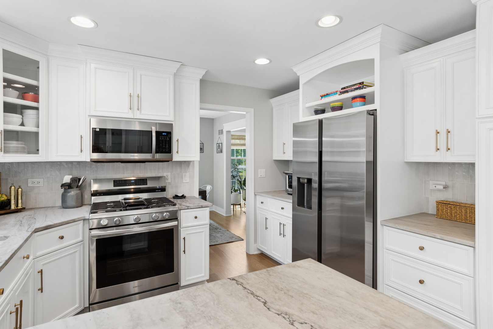 307 S Ellyn Avenue, Glen Ellyn, IL 60137