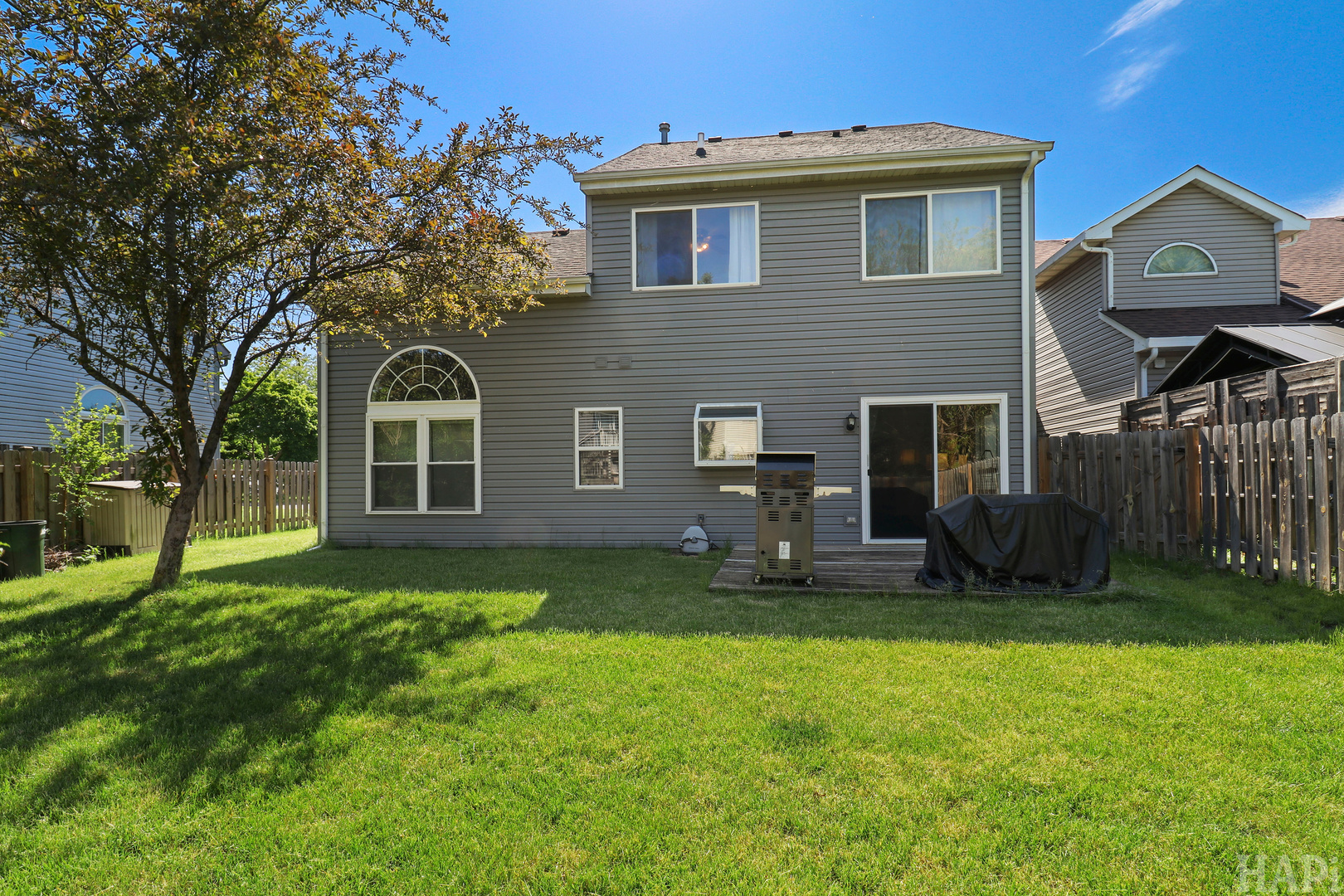 67 W Rustic Lane, Round Lake Beach, IL 60073