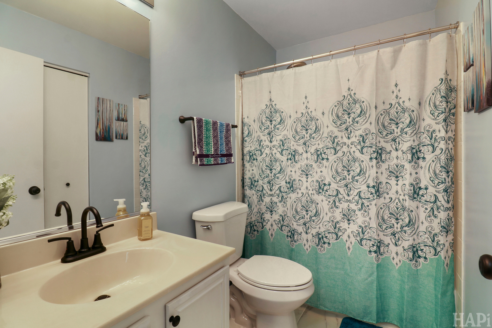 67 W Rustic Lane, Round Lake Beach, IL 60073
