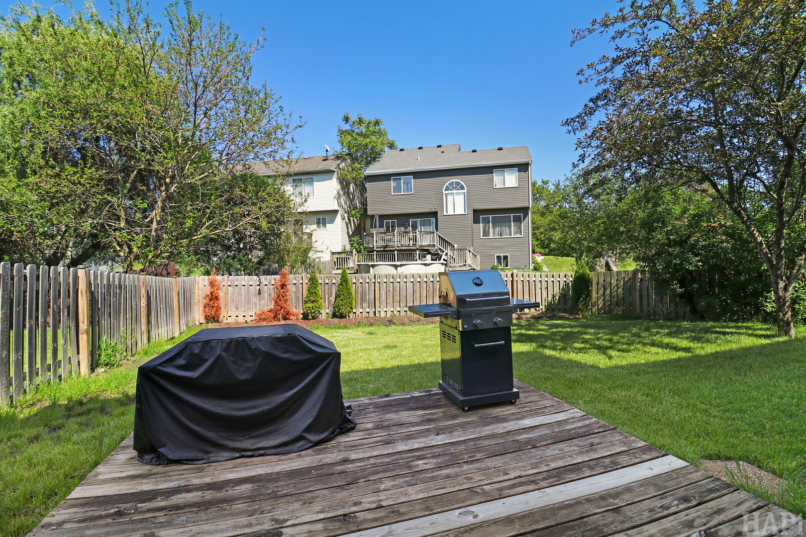67 W Rustic Lane, Round Lake Beach, IL 60073