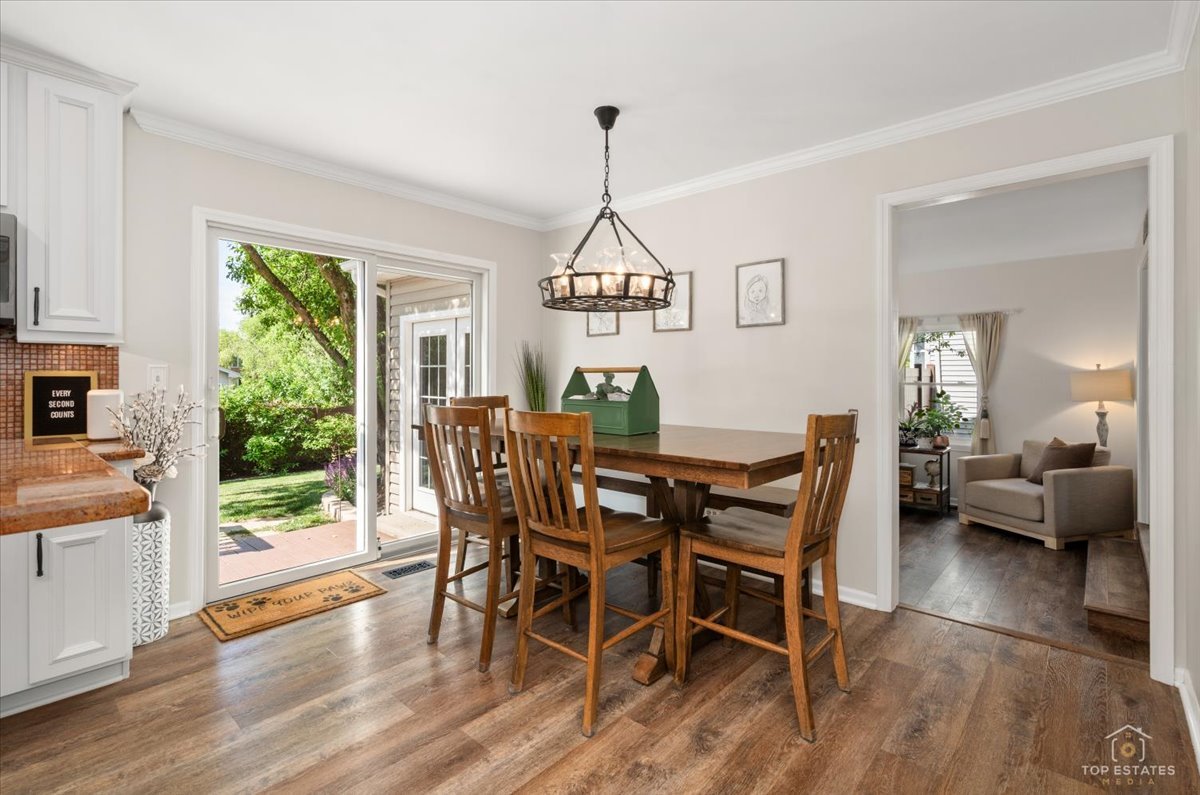 1645 Blackburn Drive, Mundelein, IL 60060