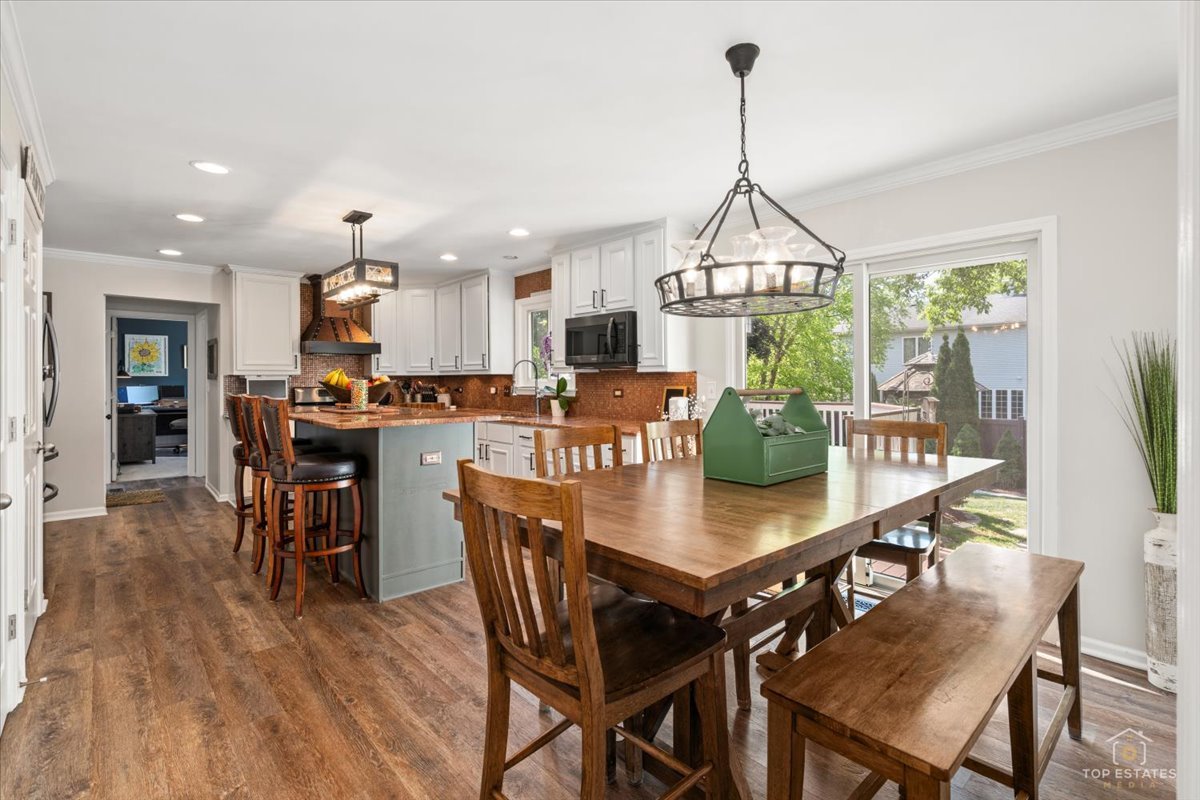 1645 Blackburn Drive, Mundelein, IL 60060