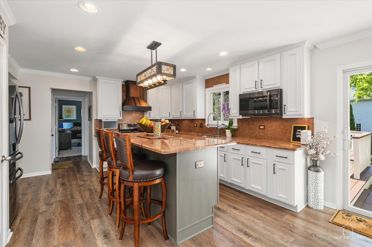 1645 Blackburn Drive, Mundelein, IL 60060