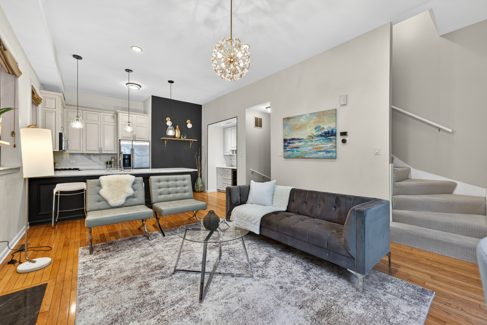 1455 W Wolfram Street #A, Chicago, IL 60657