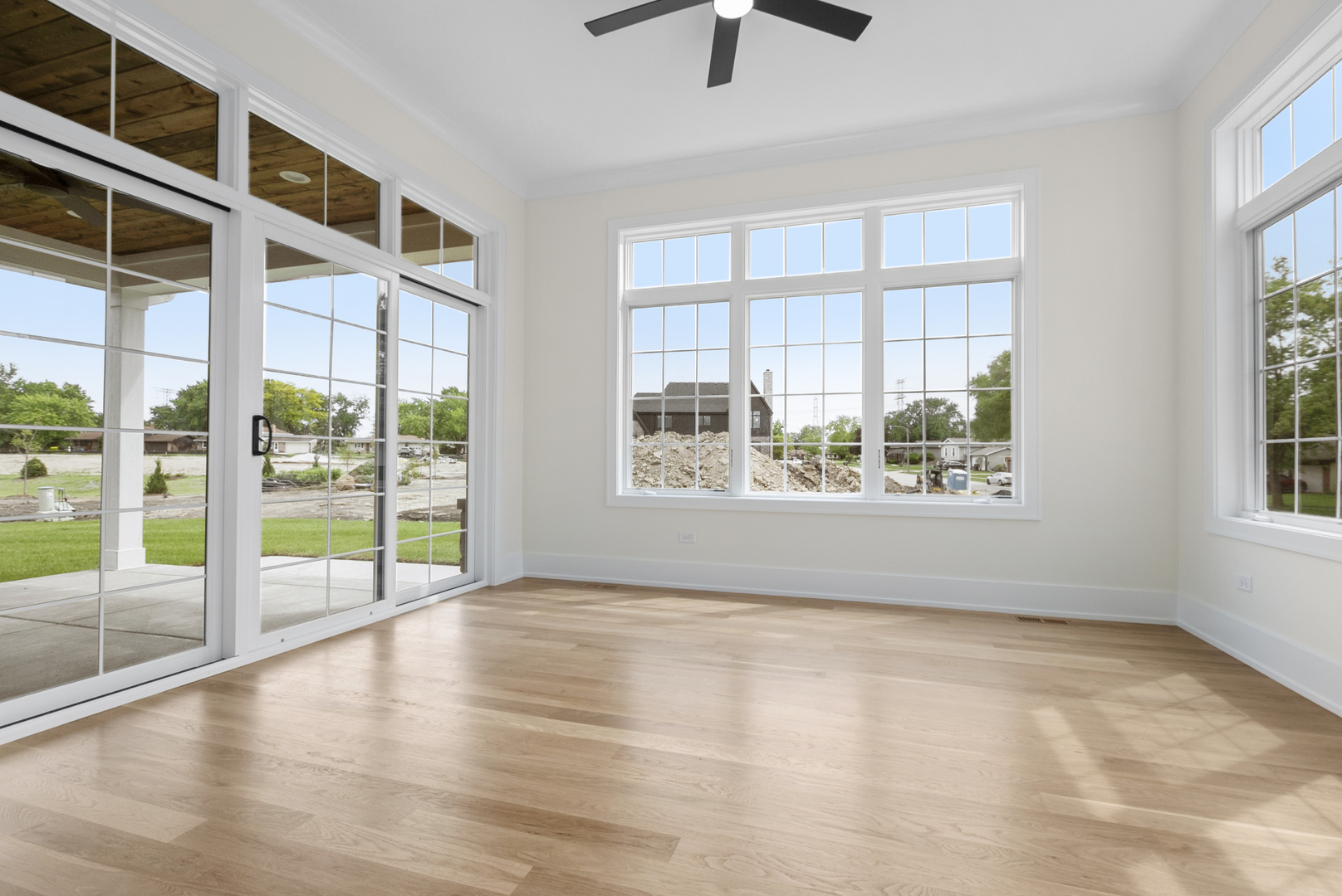 120 W Sauk Trail, Frankfort, IL 60423