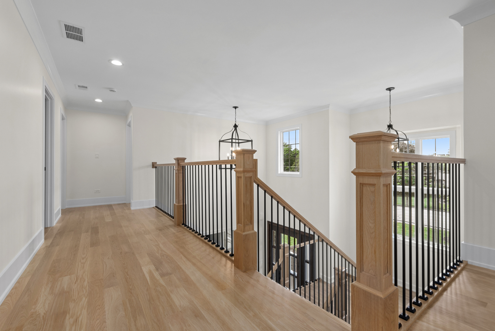 120 W Sauk Trail, Frankfort, IL 60423