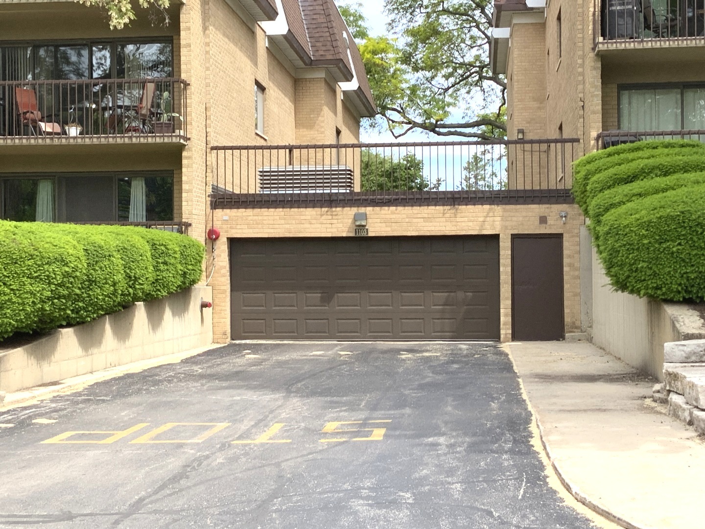 1103 N Mill Street #109, Naperville, IL 60563