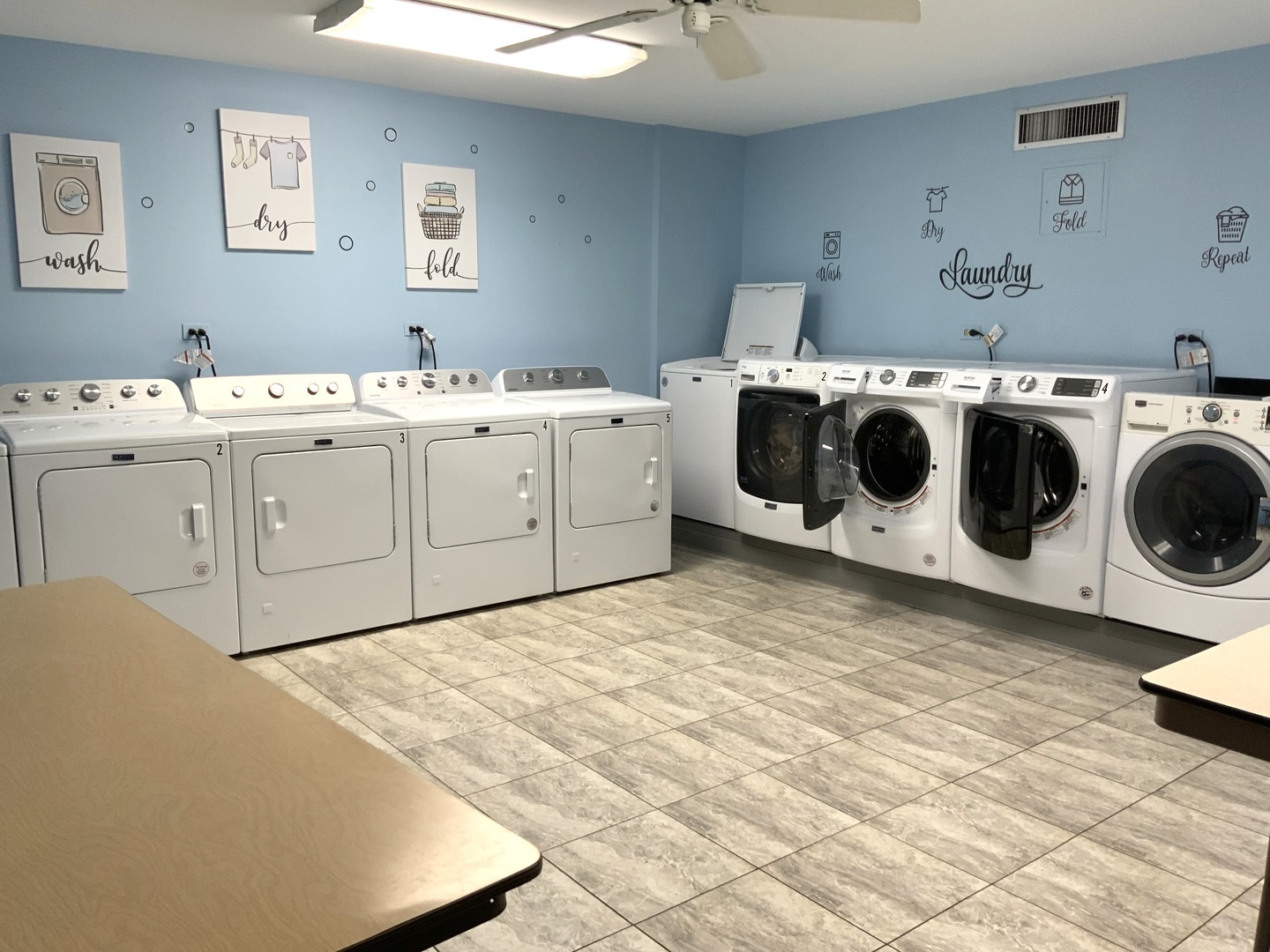 1103 N Mill Street #109, Naperville, IL 60563