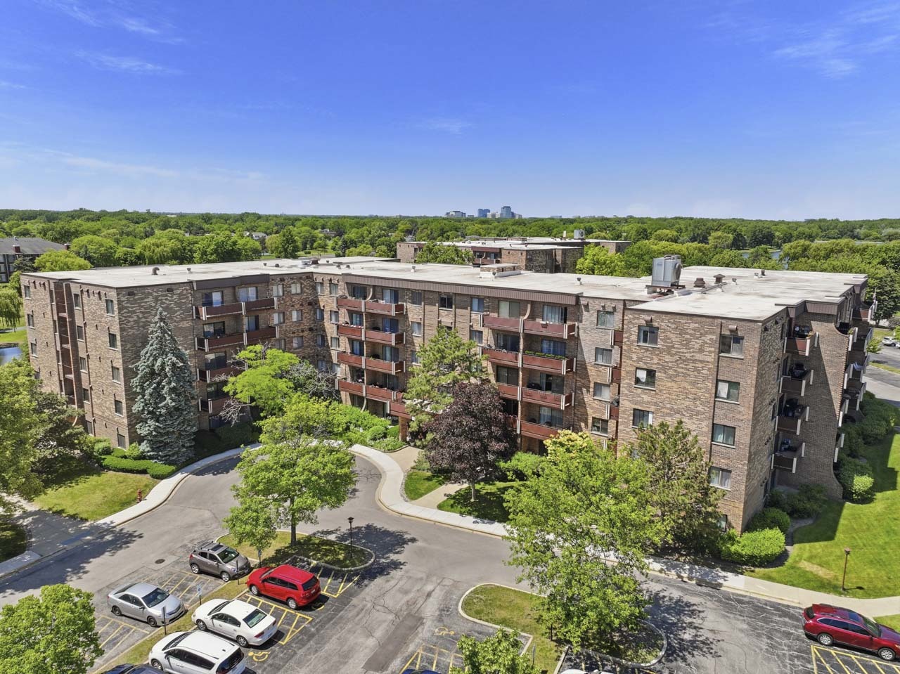 720 Wellington Avenue #509, Elk Grove Village, IL 60007