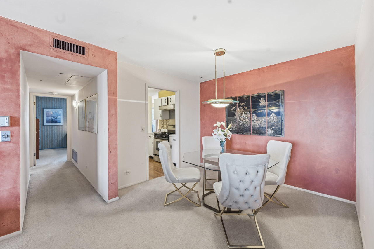 720 Wellington Avenue #509, Elk Grove Village, IL 60007