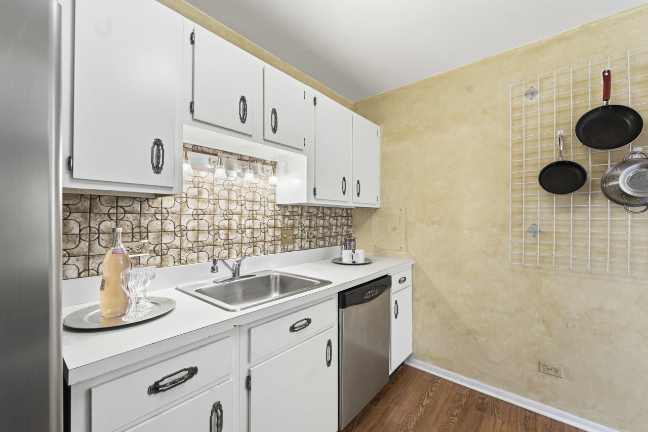 720 Wellington Avenue #509, Elk Grove Village, IL 60007