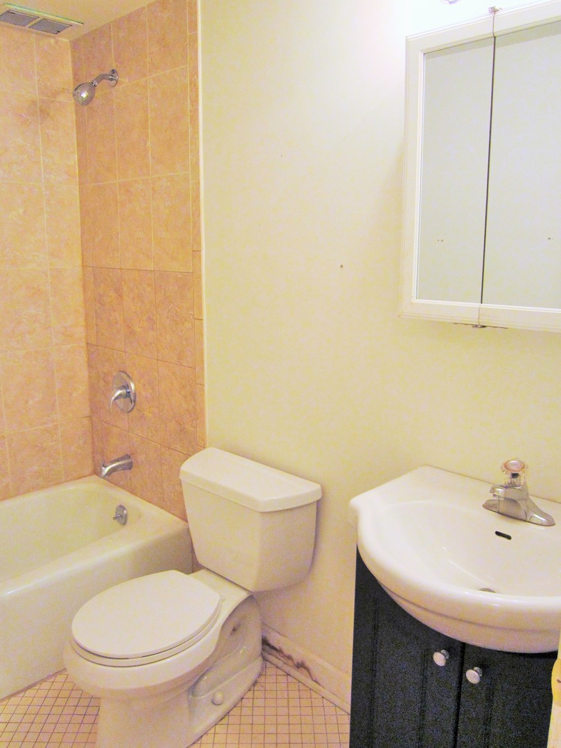 2300 Beau Monde Terrace #111, Lisle, IL 60532