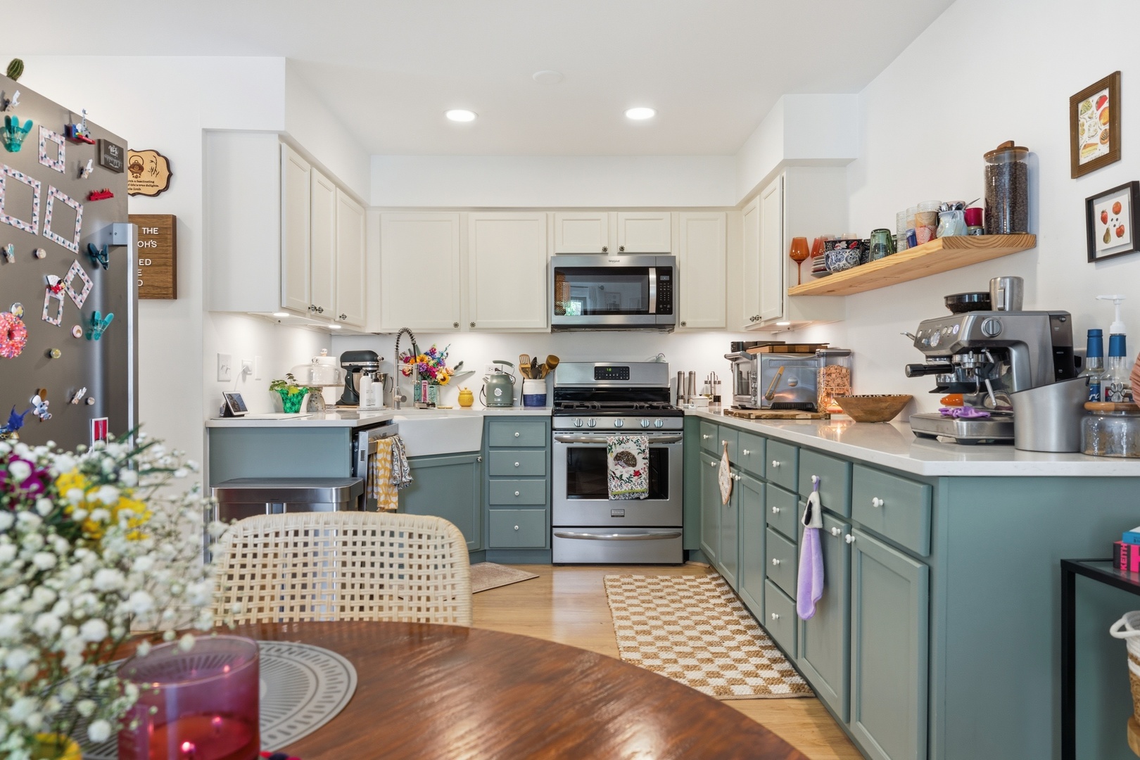 166 S Stonington Drive, Palatine, IL 60074