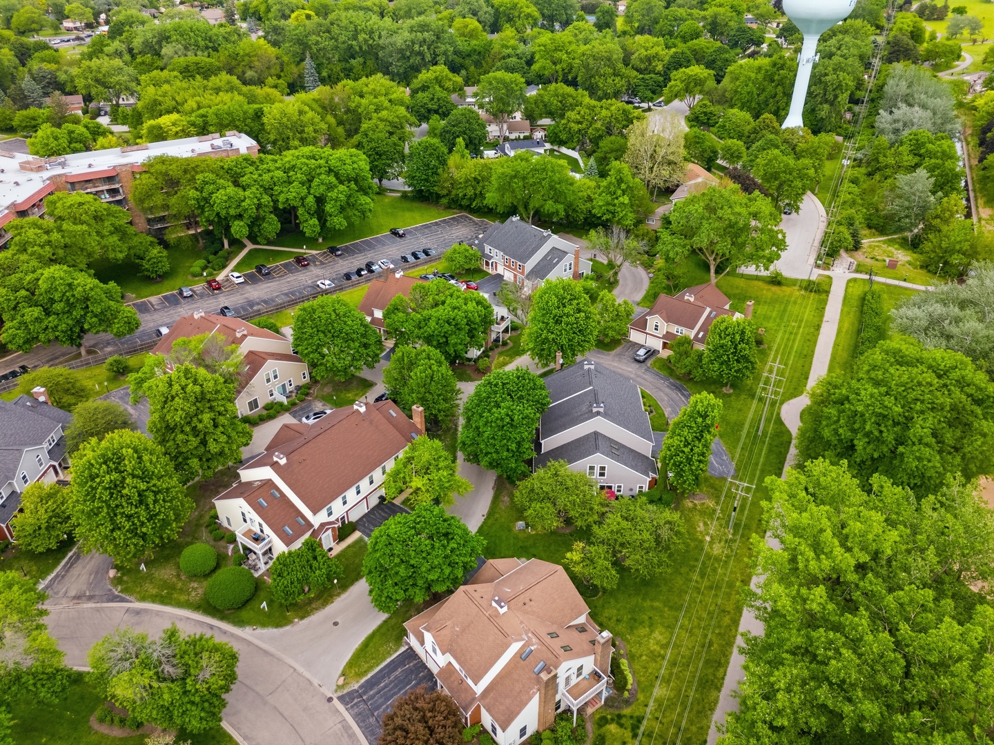 166 S Stonington Drive, Palatine, IL 60074