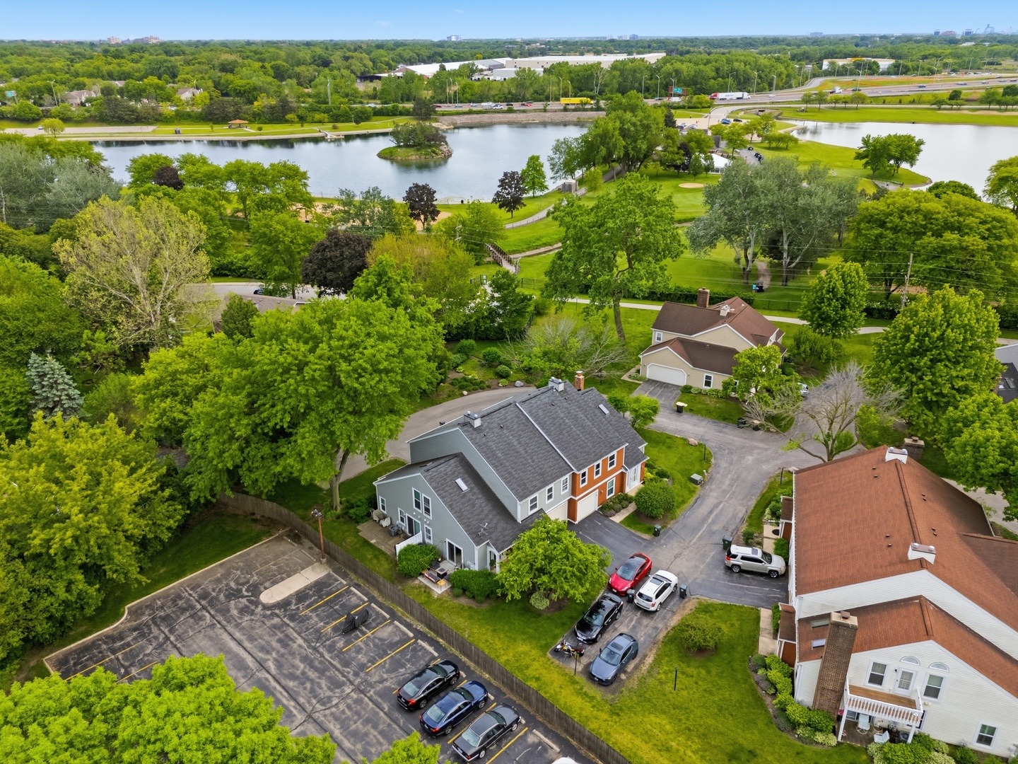 166 S Stonington Drive, Palatine, IL 60074