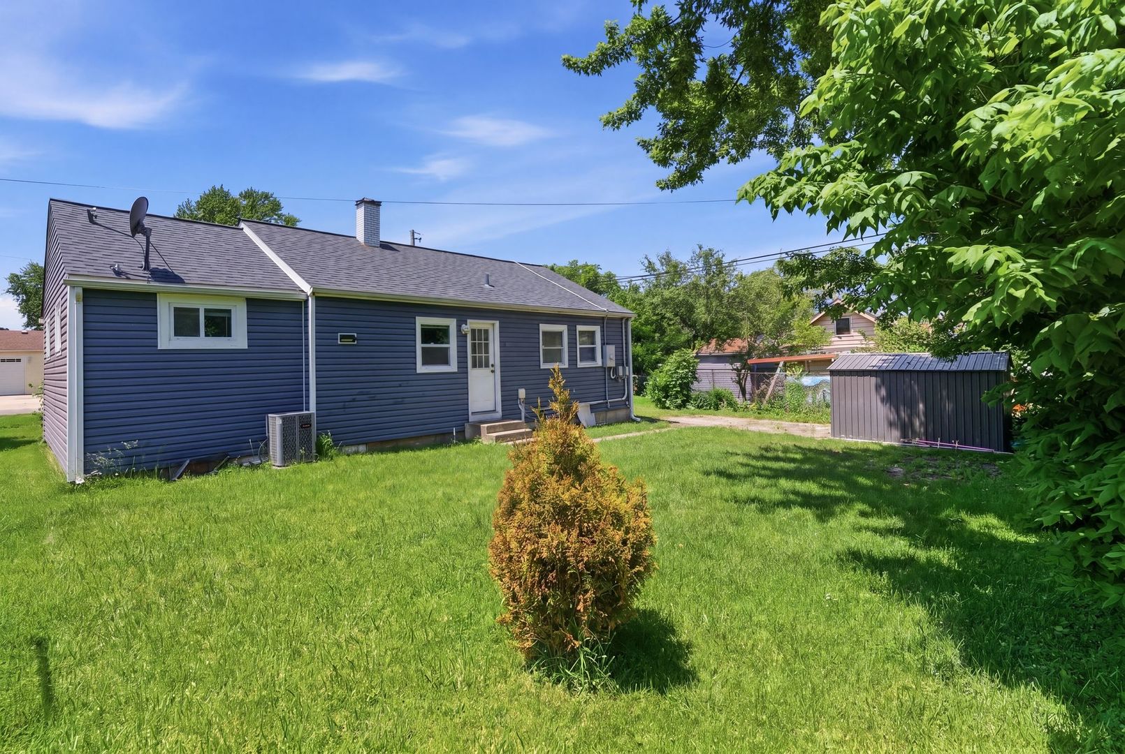 361 Trask Street, Aurora, IL 60505