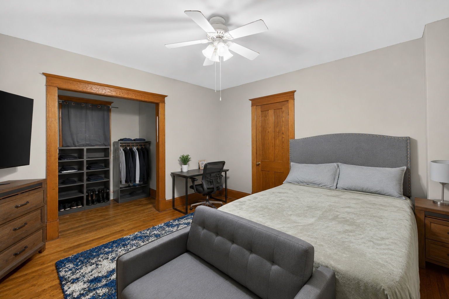 226 W Locust Street, DeKalb, IL 60115
