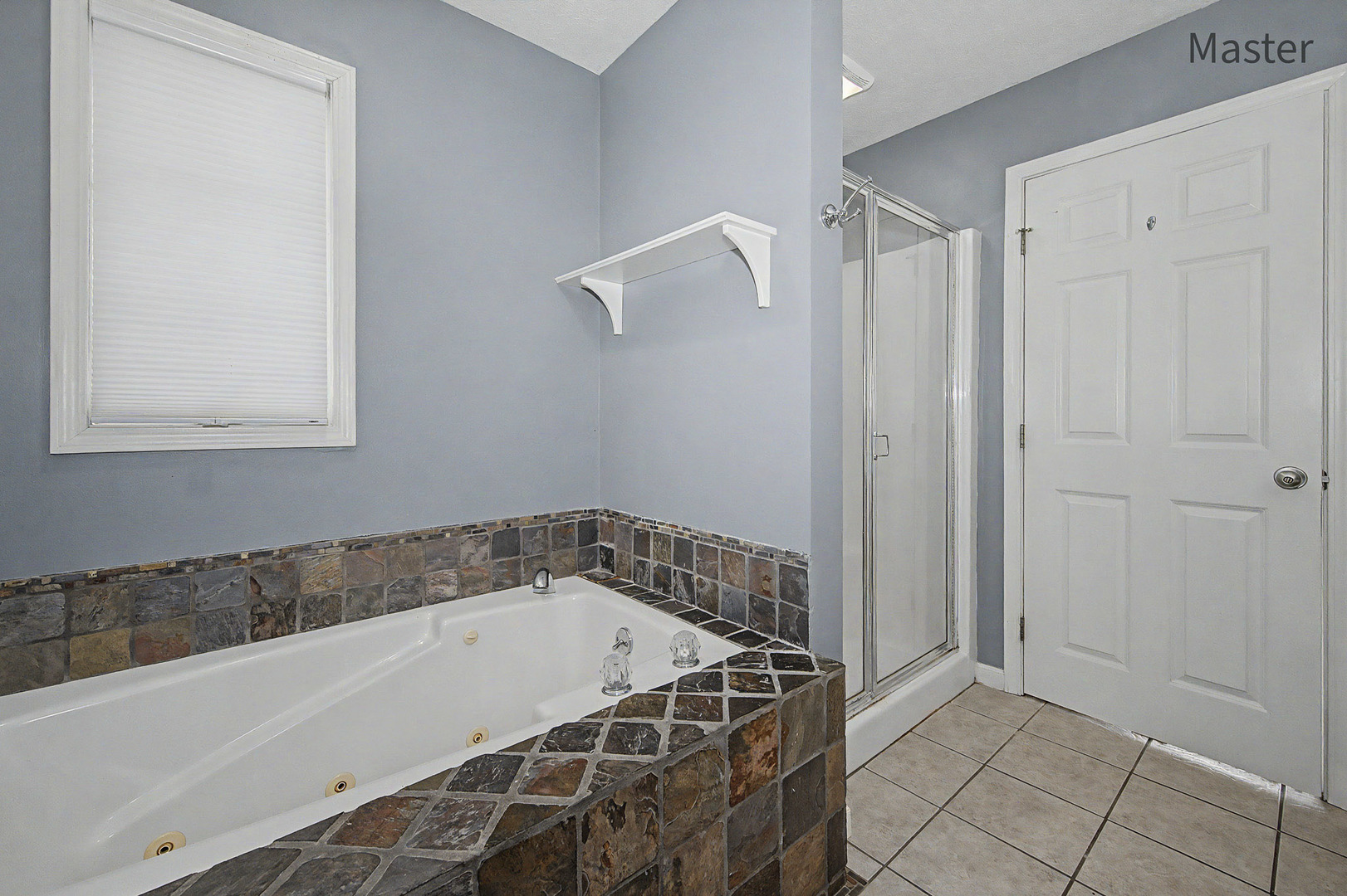 610 S Breckenridge Drive, Dunlap, IL 61525