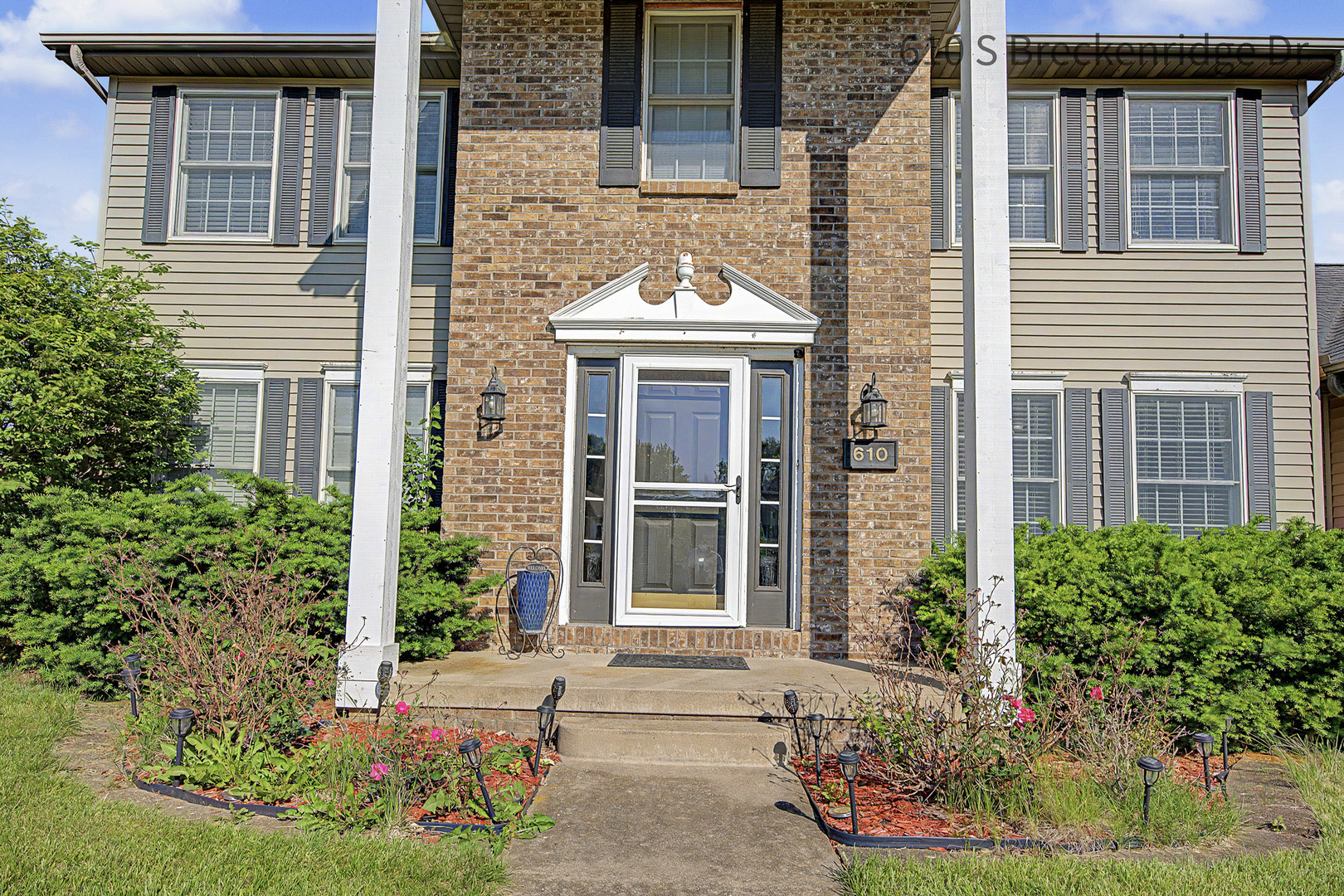 610 S Breckenridge Drive, Dunlap, IL 61525