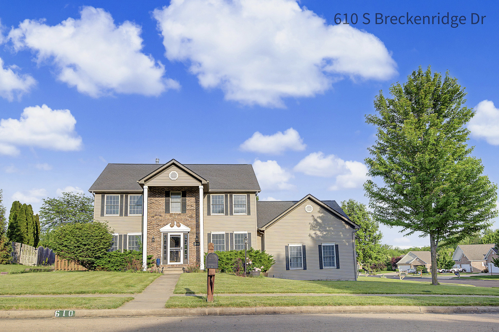 610 S Breckenridge Drive, Dunlap, IL 61525