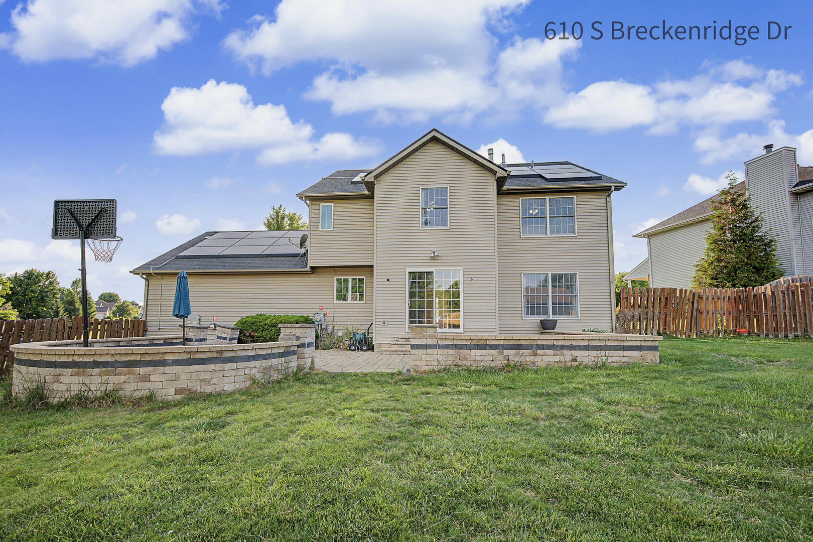 610 S Breckenridge Drive, Dunlap, IL 61525