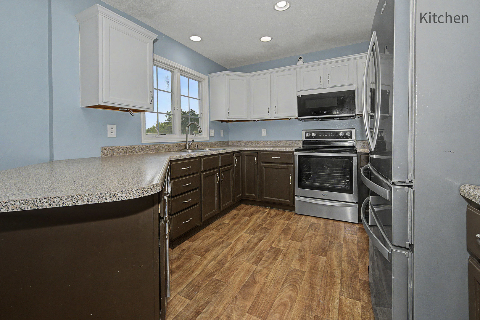 610 S Breckenridge Drive, Dunlap, IL 61525