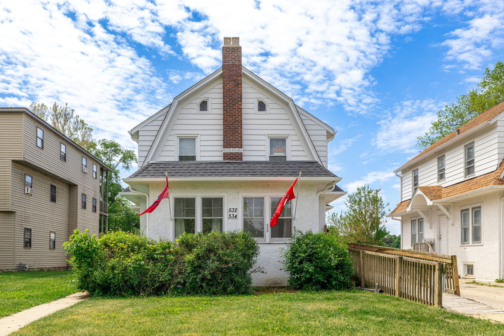 533 College Avenue, DeKalb, IL 60115